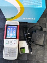 Nokia Xpress Music 5300 UNLOCKED Cellular Phone Tri-Band 2G GSM 900 /1800 /1900