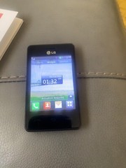 LG TracFone 840G Black 3.2 in Android Cell Phone