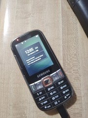 Samsung Array SPH-M390 – Gray and Black ( Sprint ) Rare Cellular Slider Phone