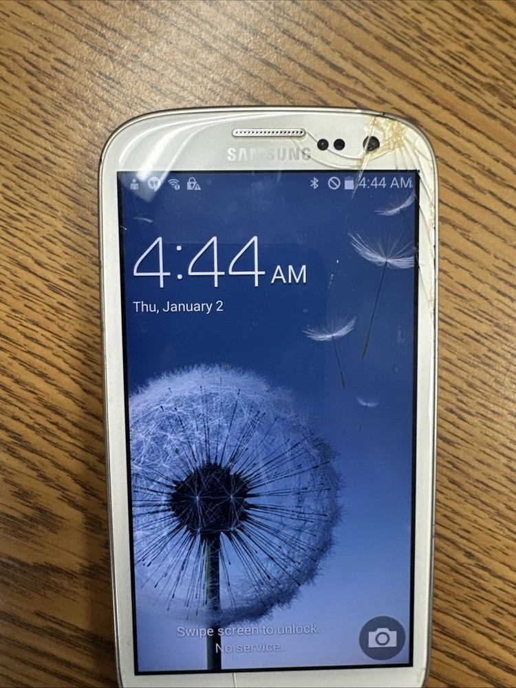 Samsung Galaxy S3 White 4G Android Phone Unlocked Factory Reset