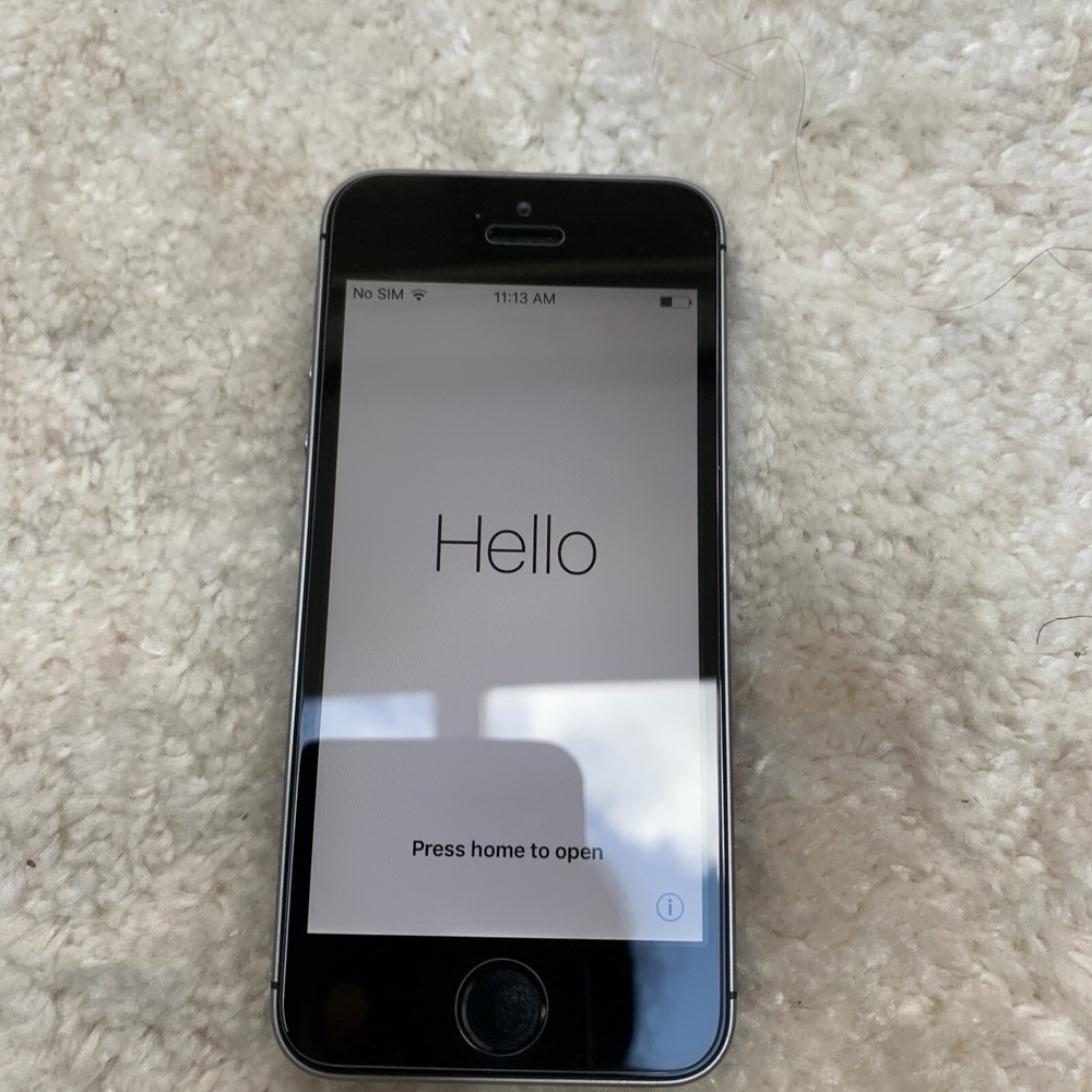 Apple iPhone SE – 16GB – Silver (TracFone) A1662 (CDMA + GSM)