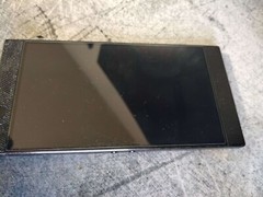 Unlocked Razer Phone 2 – 64GB – 8GB RAM – 120Hz LCD – 2.8Ghz CPU – Mirror Black