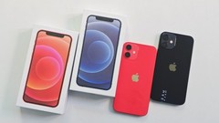 Apple iPhone 12 Mini Unlocked 64/128/256GB Reseal With Accessories Random Color