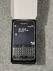 BlackBerry Classic Q20 16GB Factory UNLOCKED(4G) Keyboard Smartphone 90%