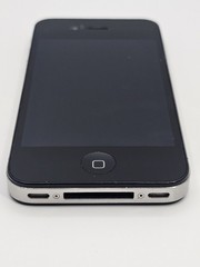 Apple iPhone 4s – 8GB – Black (Verizon) A1387 (CDMA + GSM)