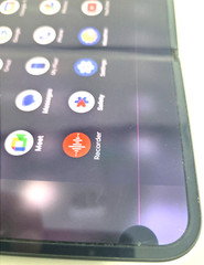 Google Pixel 9 Pro Fold 5G 256GB GGH2X Obsidian Black Unlocked Line in Screen