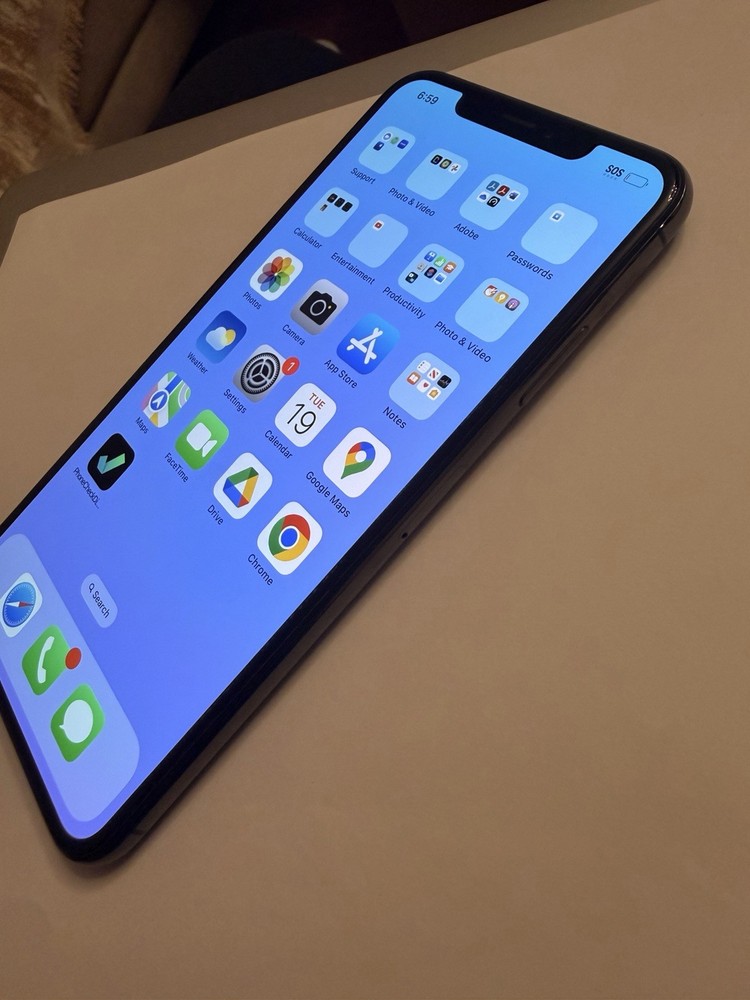 Apple iPhone XS Max – 64 GB – Space Gray (AT&T) A1921 For parts