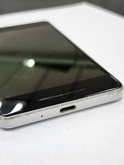 DEFECTIVE – Google Pixel 2 – 64 GB – White – Unlocked – G011C – 12552