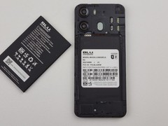 BLU K2 (K0210WW) 64GB (GSM Unlocked) Dual SIM Smartphone – *DAMAGED* – H7200