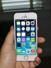 Apple iPhone 5s – 16 GB – Silver (Unlocked) RARE iOS 7.1.2