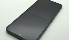Samsung Galaxy Z Flip5 – 512 GB – Crafted Black (Unlocked) Smartphone