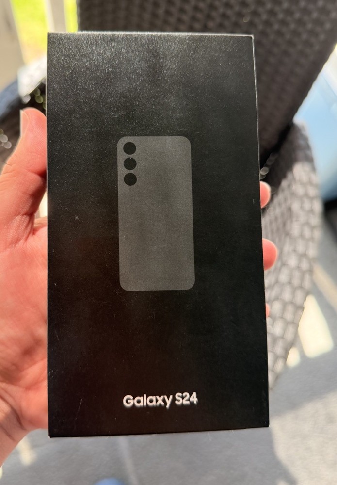 Samsung Galaxy S24 AT&T SM-S921U 128GB Onyx Black NEW