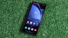 Samsung Galaxy Z Fold5 – 512GB – Black (Unlocked) – NEEDS NEW INNER SCREEN