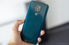 Motorola MOTO G9 Play 4G LTE – Electric Blue – 4GB RAM – 64GB ROM – Unlocked NEW