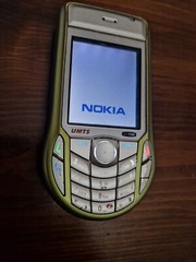 NOKIA 6630 GREEN WORKING CELL PHONE WITH CHARGER