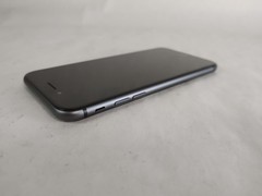 Apple iPhone 8 A1863 64 GB iOS 16.7.16 (Wi-Fi + 4G) Unlocked