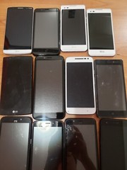 Lot of 15 Mixed Brand LG /and other 32GB/16GB/8GB Smartphone For part