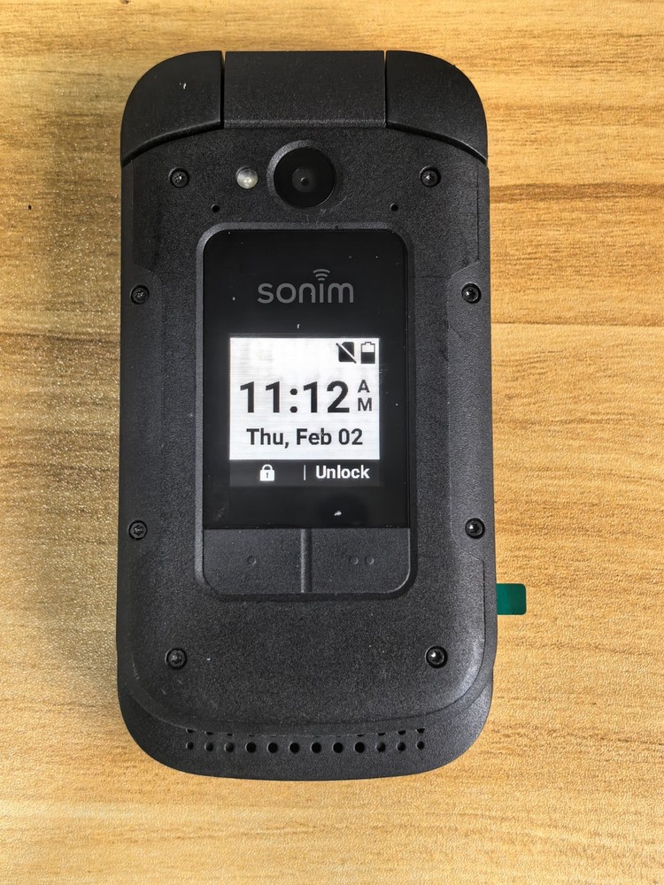 Sonim XP3 Plus XP3900 4G LTE Camera 16GB Android Rugged Unlocked (Any Carrier)