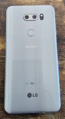 LG V30 – 64 GB – Silver (Verizon)