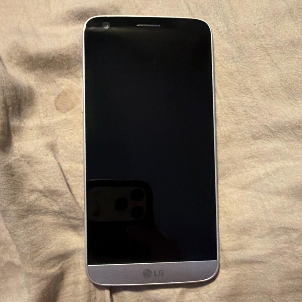 LG G5 32GB Silver Unlocked Android 5.3in 16MP 4GB RAM LTE NFC USB-C
