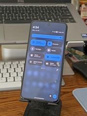 Good Condition Google Pixel 8 Unlocked 128GB