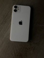 Apple iPhone 11 White 6.1&Prime; 12MP Hexa Core iOS Smartphone Bluetooth Wi-Fi NFC Bar