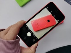 Apple iPhone 5C (Unlocked) New Battery – 8 GB / 16 GB / 32GB – PINK SALE