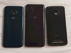 Motorola Smartphone Phones – Lot of 3 – PARTS AND REPAIRS – One5G, Z2, G7