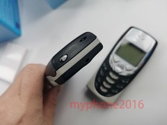 Nokia 8310 – White black keyboard unlocked 2G Cell phone