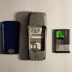 Nokia 1100b Blue & Gray TracFone Cell Phone