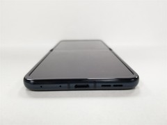 Motorola Razr Plus 2025 256GB Blue XT2557-3 (AT&T) Fully Functional DG6810