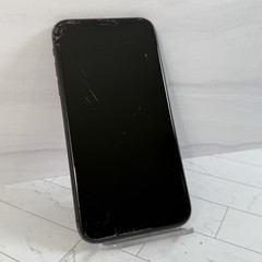 Apple iPhone 11 64GB Black A2111 T-Mobile Cracked Screen LCD and Back #H284
