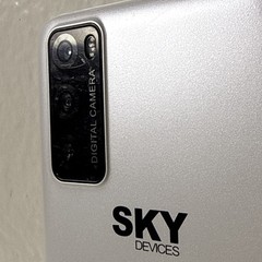 Sky Devices Elite D55 8GB Android Smartphone Dual SIM Tested Working