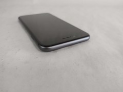 Apple iPhone 8 A1863 64 GB iOS 16.7.16 (Wi-Fi + 4G) Unlocked