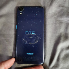 *Pre-owned* HTC Desire 530 1.5 MB Speckled Blue – Holds Charge