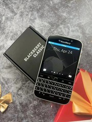 BlackBerry Classic Q20 16GB+2GB RAM Unlocked LTE Keyboard GSM Carrier Wholesale