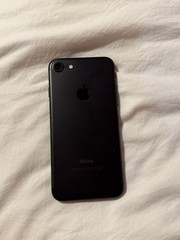 Apple iPhone 7 32GB Black iOS Smartphone 83% Battery Life 12MP Camera MNAC2LL/A