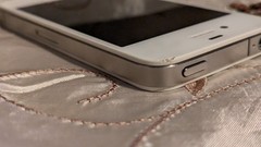 Apple iPhone 4 White (T-Mobile) A1332 8GB GSM & CDMA IOS 7.1.2 Read Description