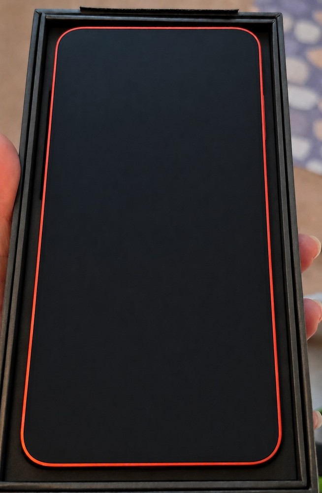 Samsung Galaxy S25+ – 256 GB – Coral Red (Unlocked) -Excellent Condition