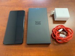 OnePlus 13 – 16GB+512 GB – Black Eclipse- Unlocked-US version (Open Box)