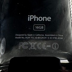 Apple iPhone 3G 16GB Black A1241 MB048LL/A AT&T Vintage Smartphone with Box