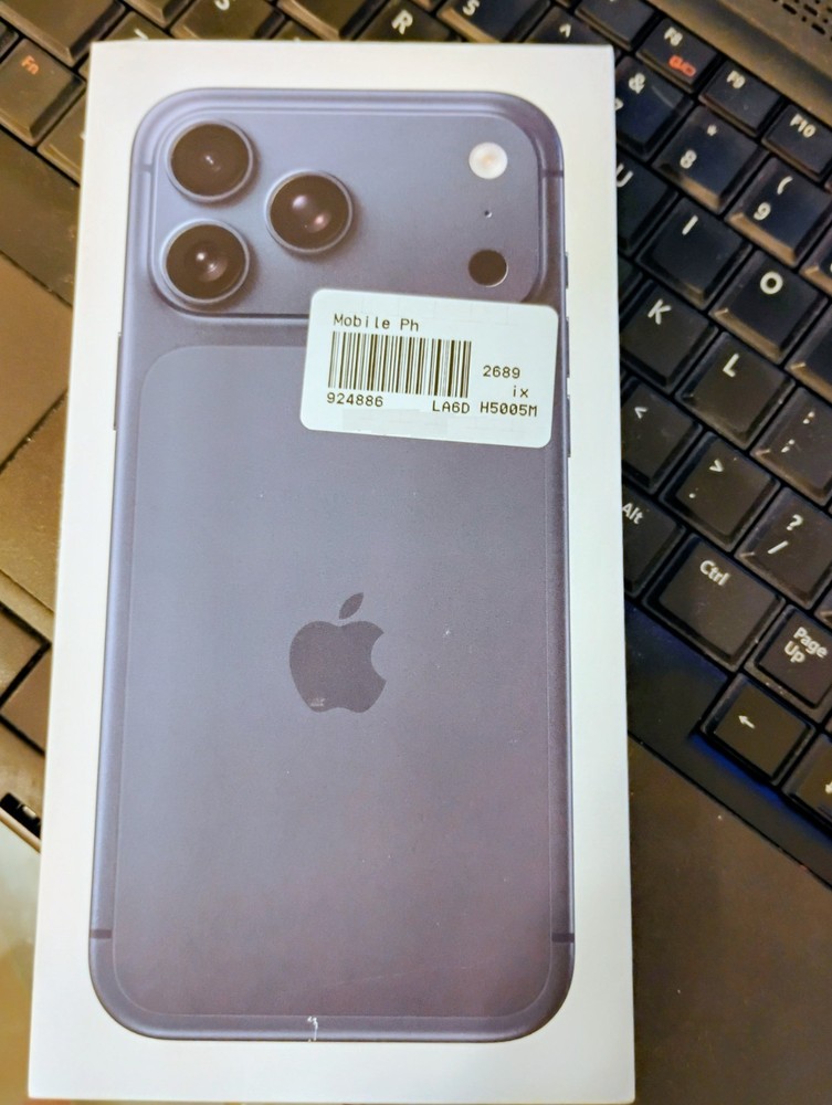 Apple iPhone 17 Pro Max – 256 GB – Deep Blue (Unlocked)