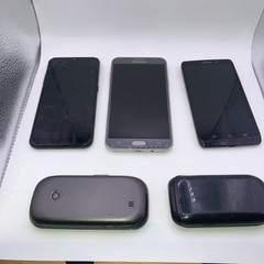 *PREOWNED/UNTESTED/FOR PARTS* Lot of Cell Phones (Samsung, LG, etc.)