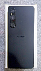 Sony Xperia 1 V 256GB XQ-DQ62 12GB RAM Factory Unlocked – For Parts / AS-IS