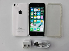 Original Apple iPhone 5c (Unlocked) NEW BATTERY-8 GB-16 GB-32GB – Blue & white