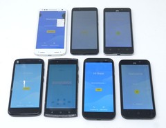 Lot of 7 Various Smartphones – For Parts – UMX / Alcatel / BLU / Motorola