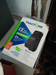 TRACFONE Lg 440G 3G 1.3 MP Camera, New Factory
