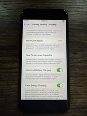 Apple iPhone SE (3rd Generation) 64GB 5G Midnight Black Unlocked 92% BH