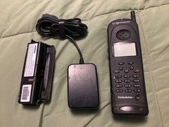 Qualcomm Globalstar GSP-1600 Tri-Mode Satellite Phone w/ Battery
