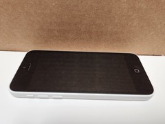 Apple iPhone A1532 White Cell Phone Apple iphone A1532 Not Charged, Unknown